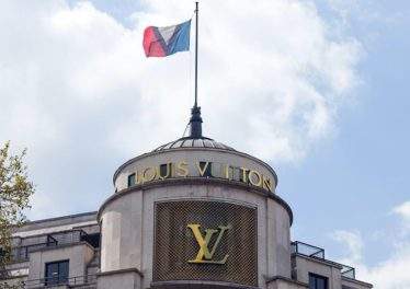 lvmh prada i cartier primenyat blokcheyn dlya borby s kontrafaktnymi tovarami