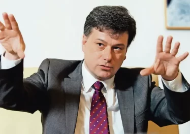 ჩეხეთის იუსტიციის მინისტრი ბიტკოინის გაყიდვების სკანდალის გამო გადადგა